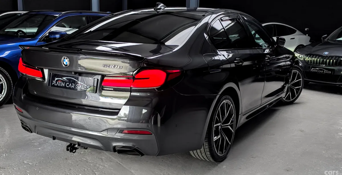 BMW 5-Series Saloon, Petrol Plug-in Hybrid, 2020, Grey
