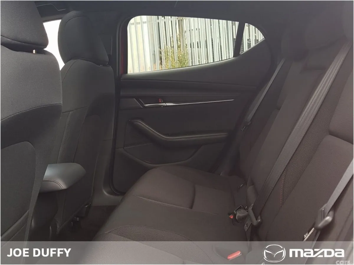 Mazda Mazda3 Hatchback, Petrol, 2026, Red