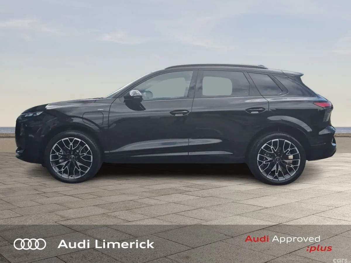 Audi Q3 SUV, Petrol Plug-in Hybrid, 2026, Black