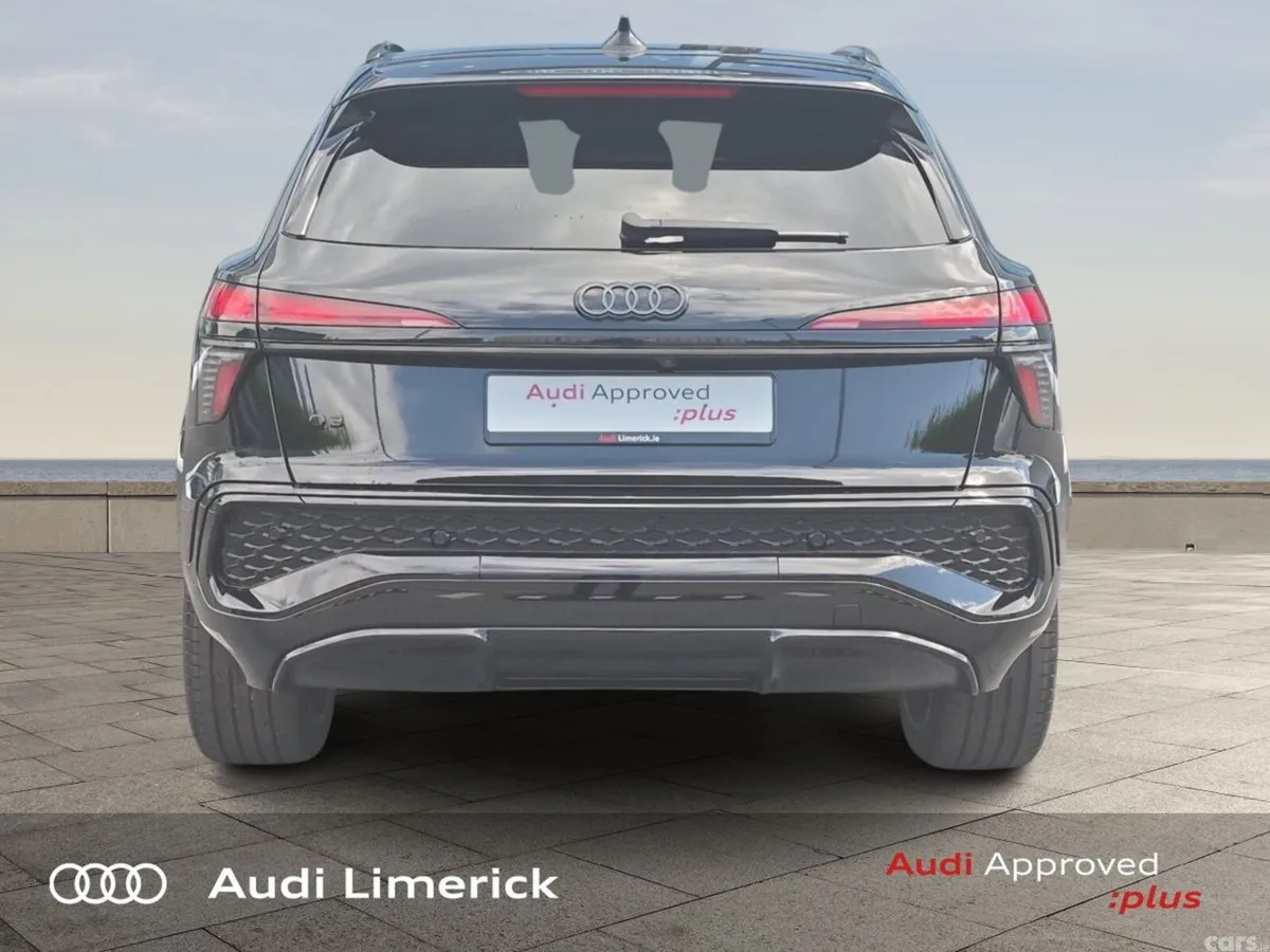 Audi Q3 SUV, Petrol Plug-in Hybrid, 2026, Black