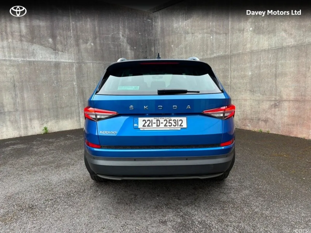 Skoda Kodiaq Estate, Diesel, 2022, Blue
