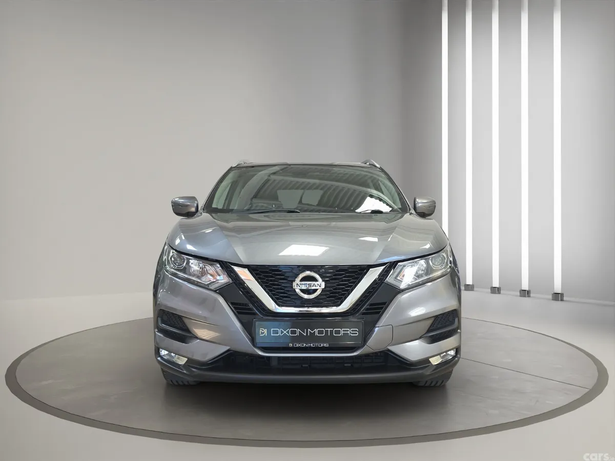 Nissan Qashqai MPV, Petrol, 2020, Grey