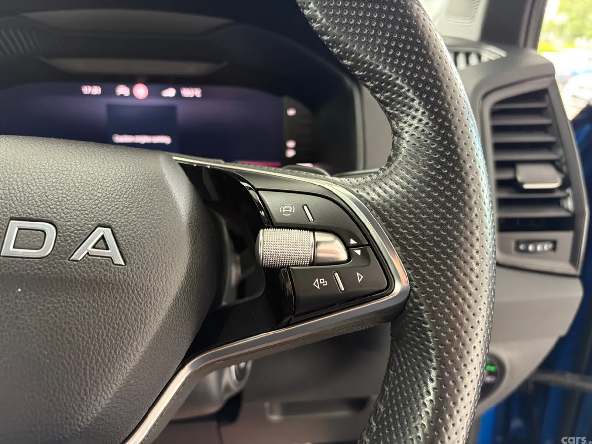 Skoda Karoq Estate/Jeep, Diesel, 2025, Blue