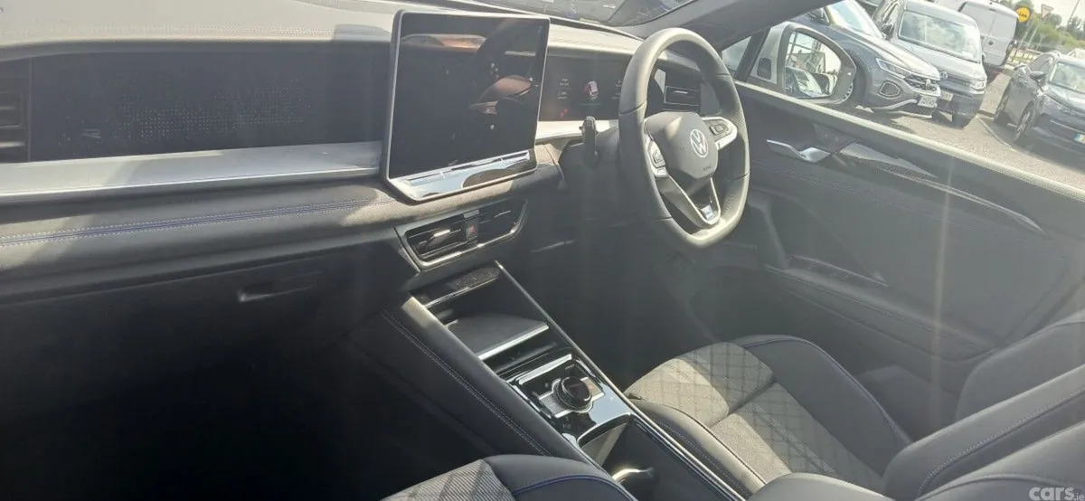 Volkswagen Tayron Estate, Petrol Plug-in Hybrid, 2026, Silver