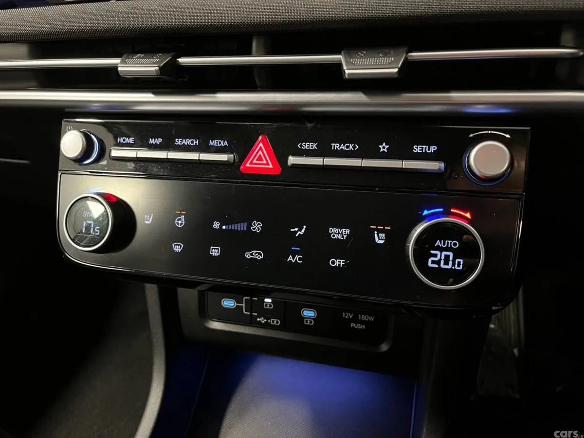 Hyundai Tucson SUV, Petrol Hybrid, 2024, White