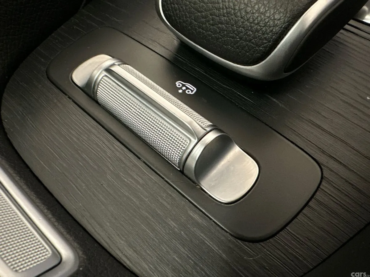 Mercedes-Benz GLE SUV, Diesel Plug-in Hybrid, 2023, Black
