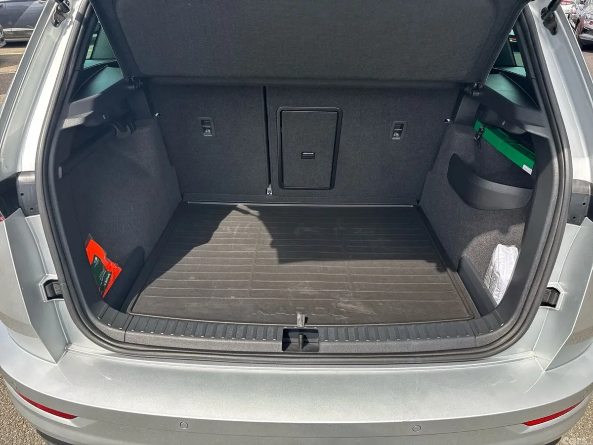 Skoda Karoq Estate, Diesel, 2024, Grey