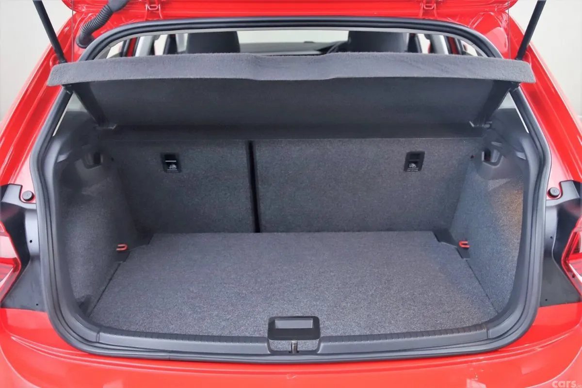 Volkswagen Polo Hatchback, Petrol, 2019, Red