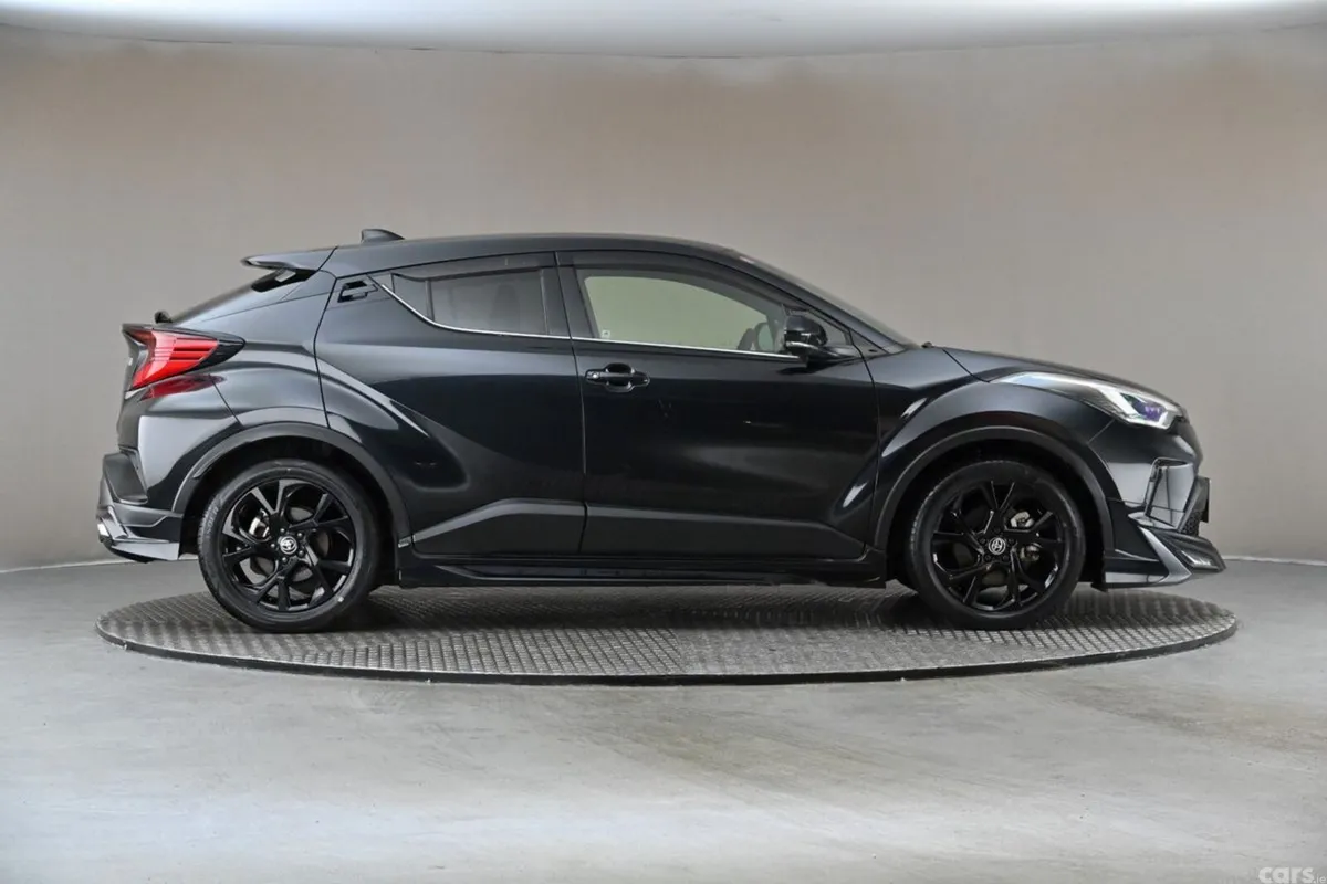 Toyota C-HR SUV, Petrol Hybrid, 2021, Black