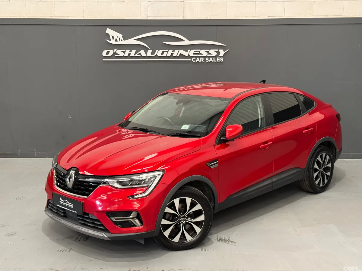 Renault Arkana Hatchback, Petrol, 2022, Red