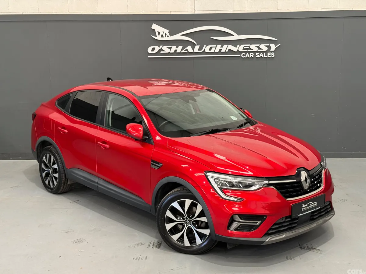Renault Arkana Hatchback, Petrol, 2022, Red