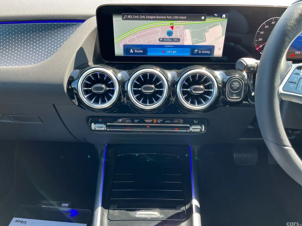 Mercedes-Benz GLA SUV, Diesel, 2025, White