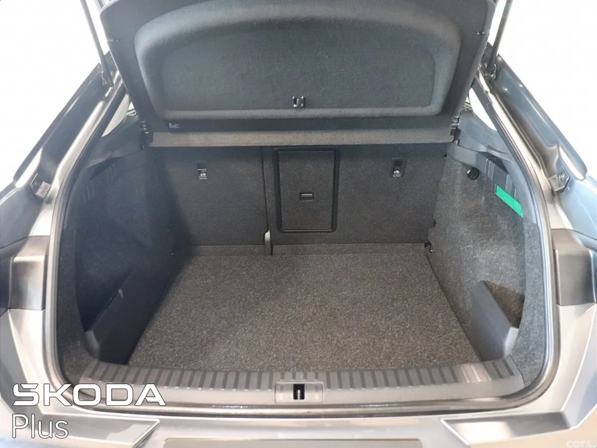 Skoda Enyaq Hatchback, Electric, 2023, Grey