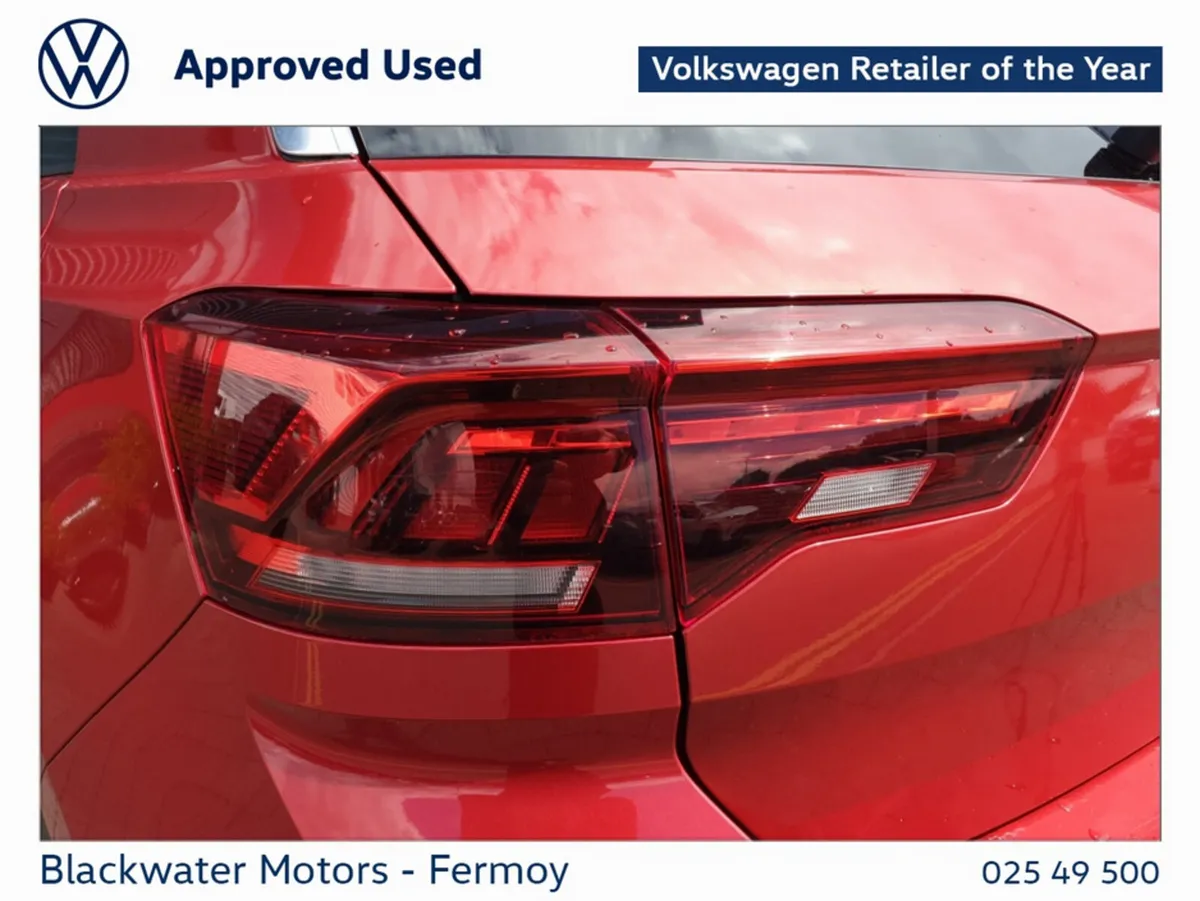 Volkswagen T-Roc SUV, Petrol, 2023, Red