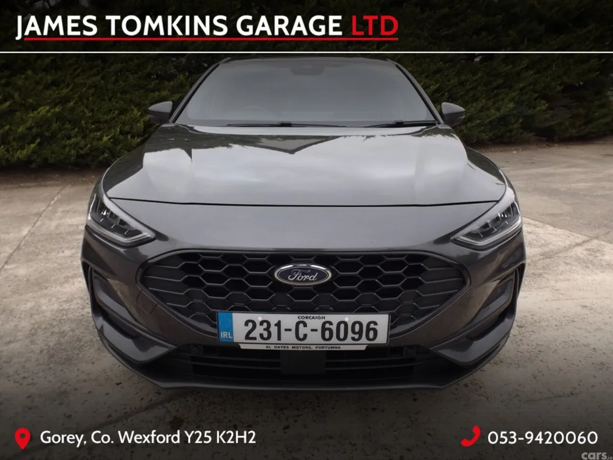 Ford Focus Hatchback, Diesel, 2023, Grey