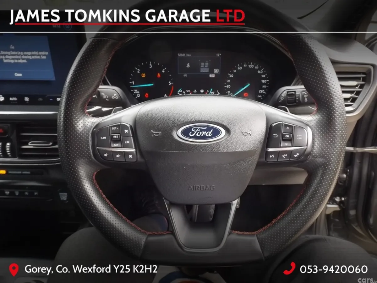 Ford Focus Hatchback, Diesel, 2023, Grey