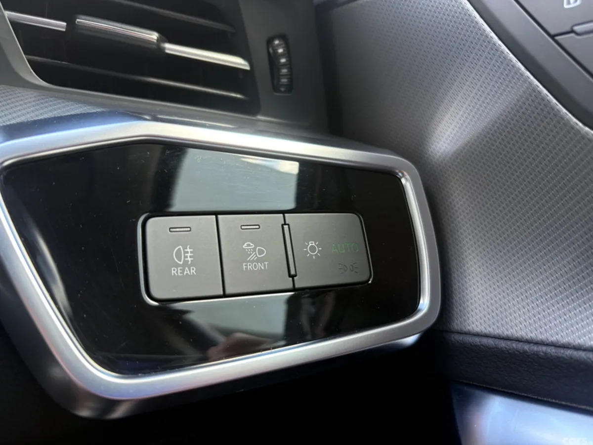 Audi A6 Saloon, Diesel, 2019, Grey