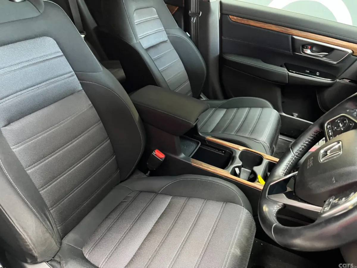 Honda CR-V SUV, Petrol Hybrid, 2019, White