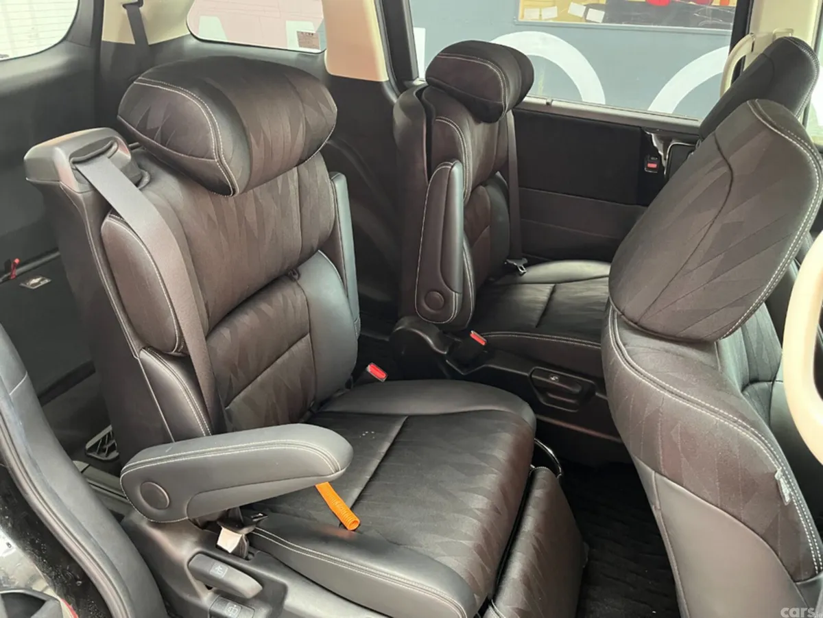 Honda Odyssey SUV, Petrol Hybrid, 2019, Black