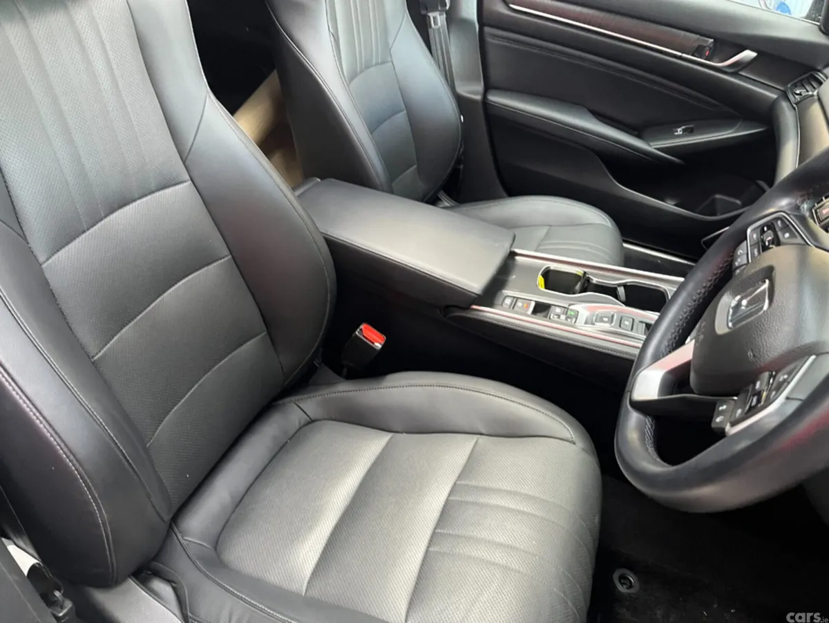 Honda Accord Saloon, Petrol Hybrid, 2022, Black