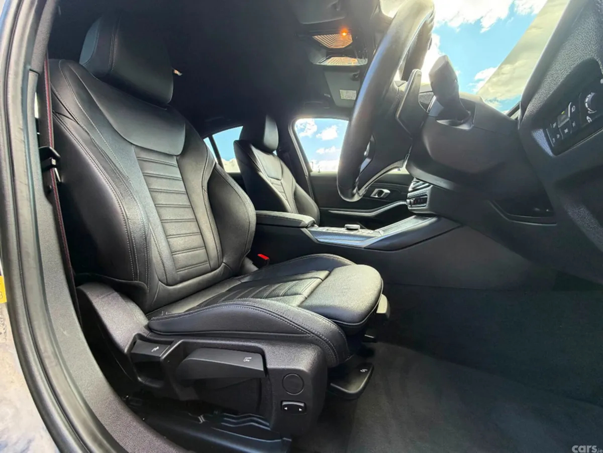 BMW 3-Series Saloon, Petrol Plug-in Hybrid, 2024, Black