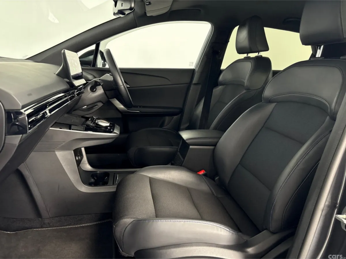MG 4 Hatchback, Electric, 2024, Grey