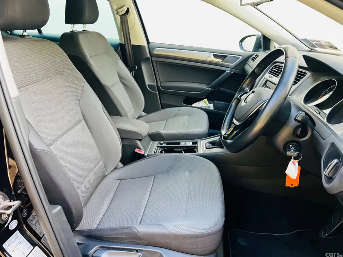 Volkswagen Golf Estate, Petrol, 2015, Black