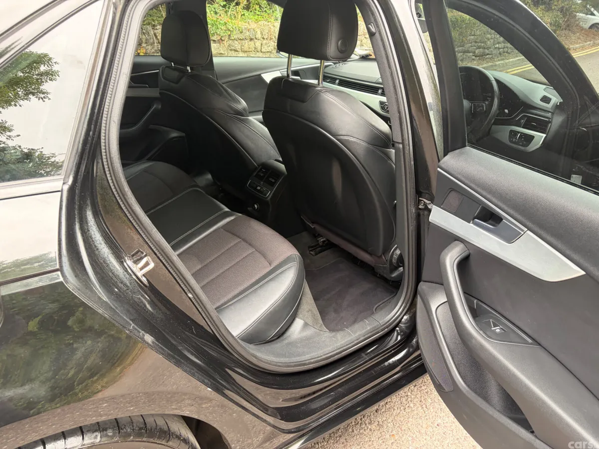 Audi A4 Saloon, Diesel, 2017, Black