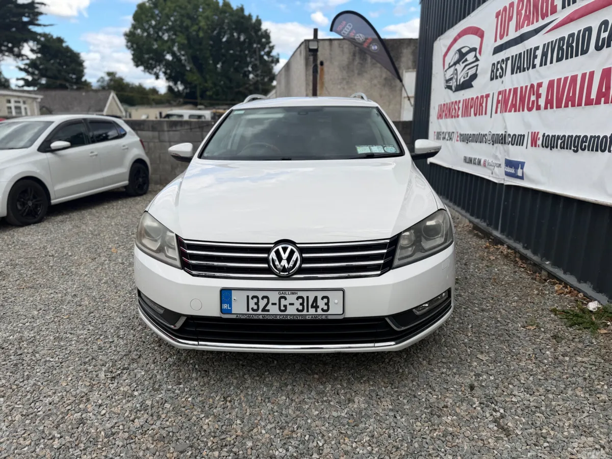 Volkswagen Passat Estate, Petrol, 2013, White