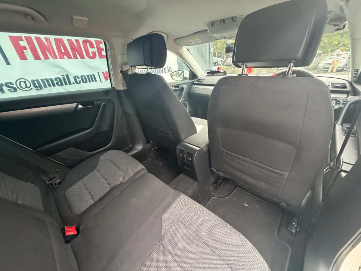 Volkswagen Passat Estate, Petrol, 2013, White