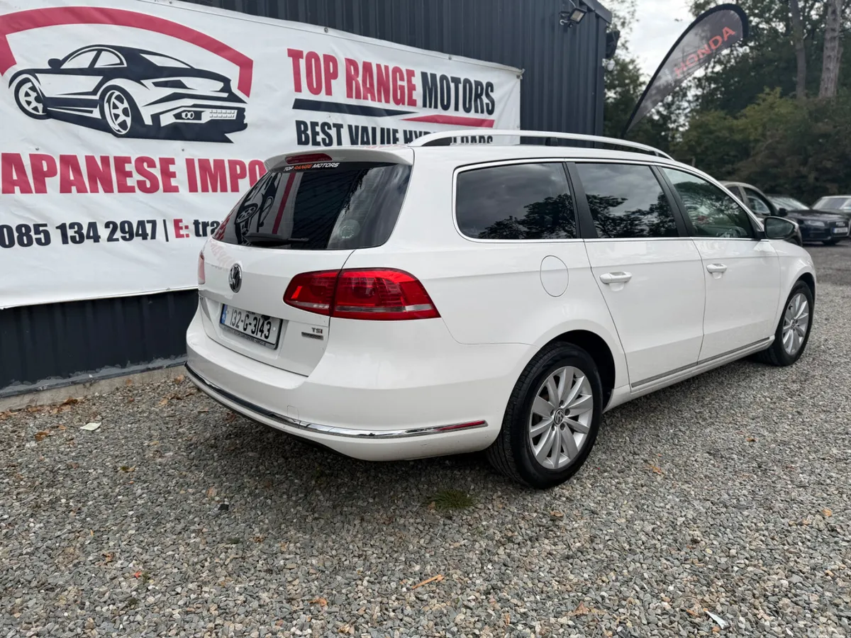 Volkswagen Passat Estate, Petrol, 2013, White