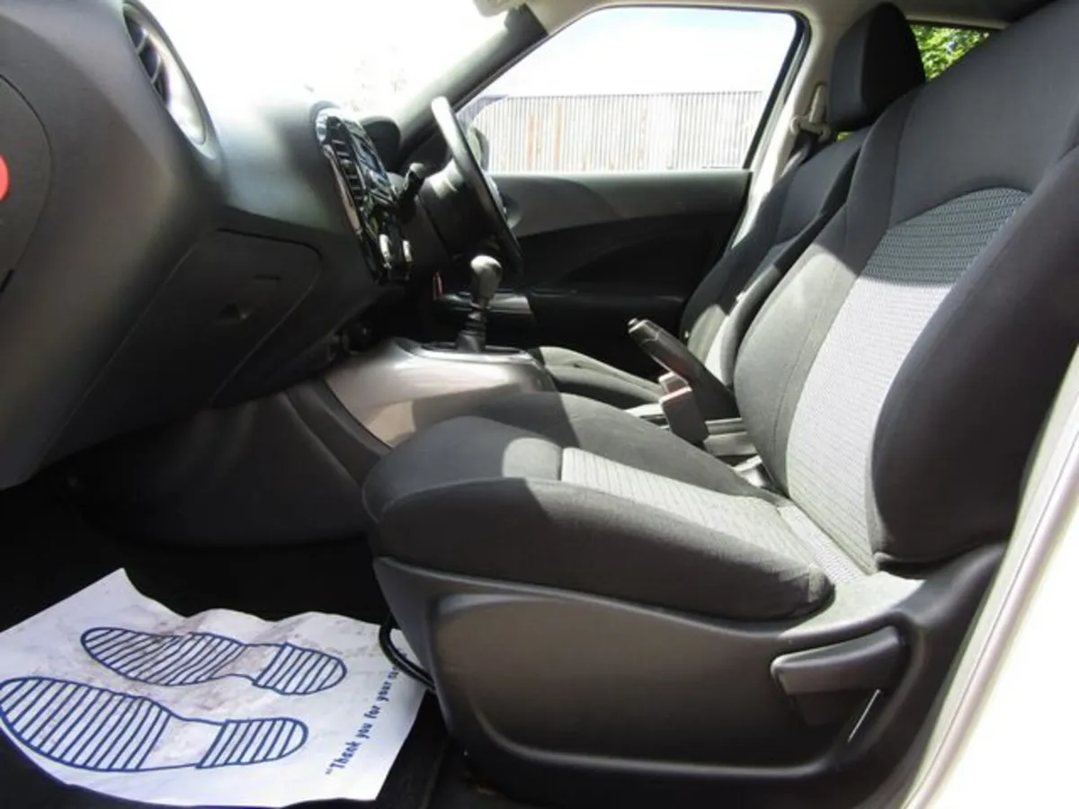 Nissan Juke MPV, Petrol, 2015, White