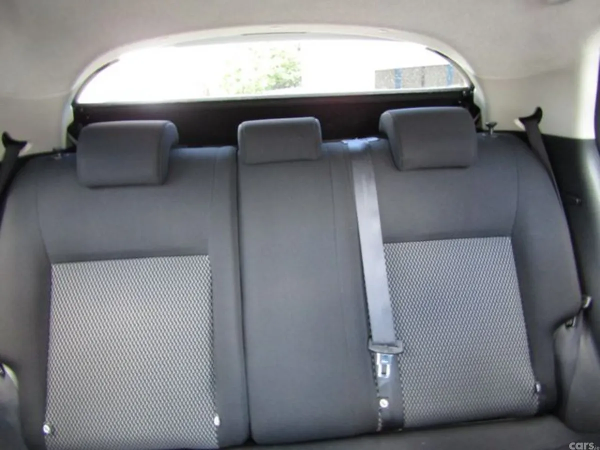 Nissan Juke MPV, Petrol, 2015, White