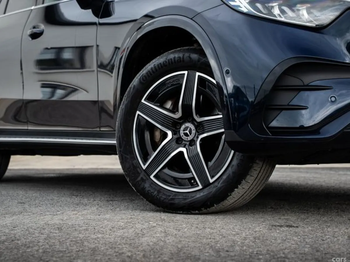Mercedes-Benz GLC SUV, Diesel Hybrid, 2023, Blue