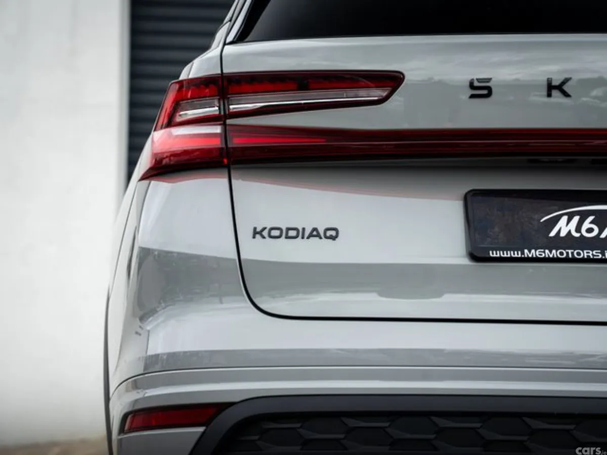 Skoda Kodiaq Estate, Petrol Hybrid, 2026, Grey