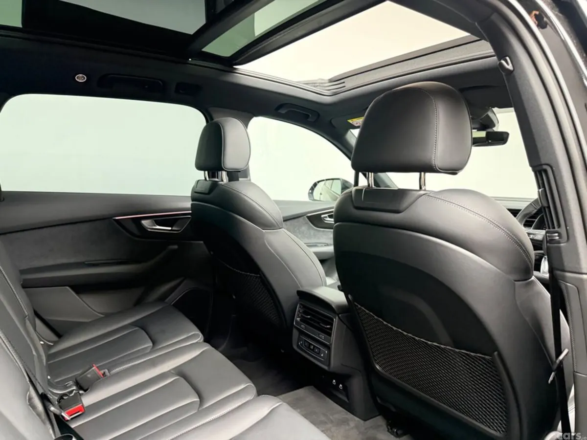 Audi Q7 SUV, Petrol Plug-in Hybrid, 2025, Black
