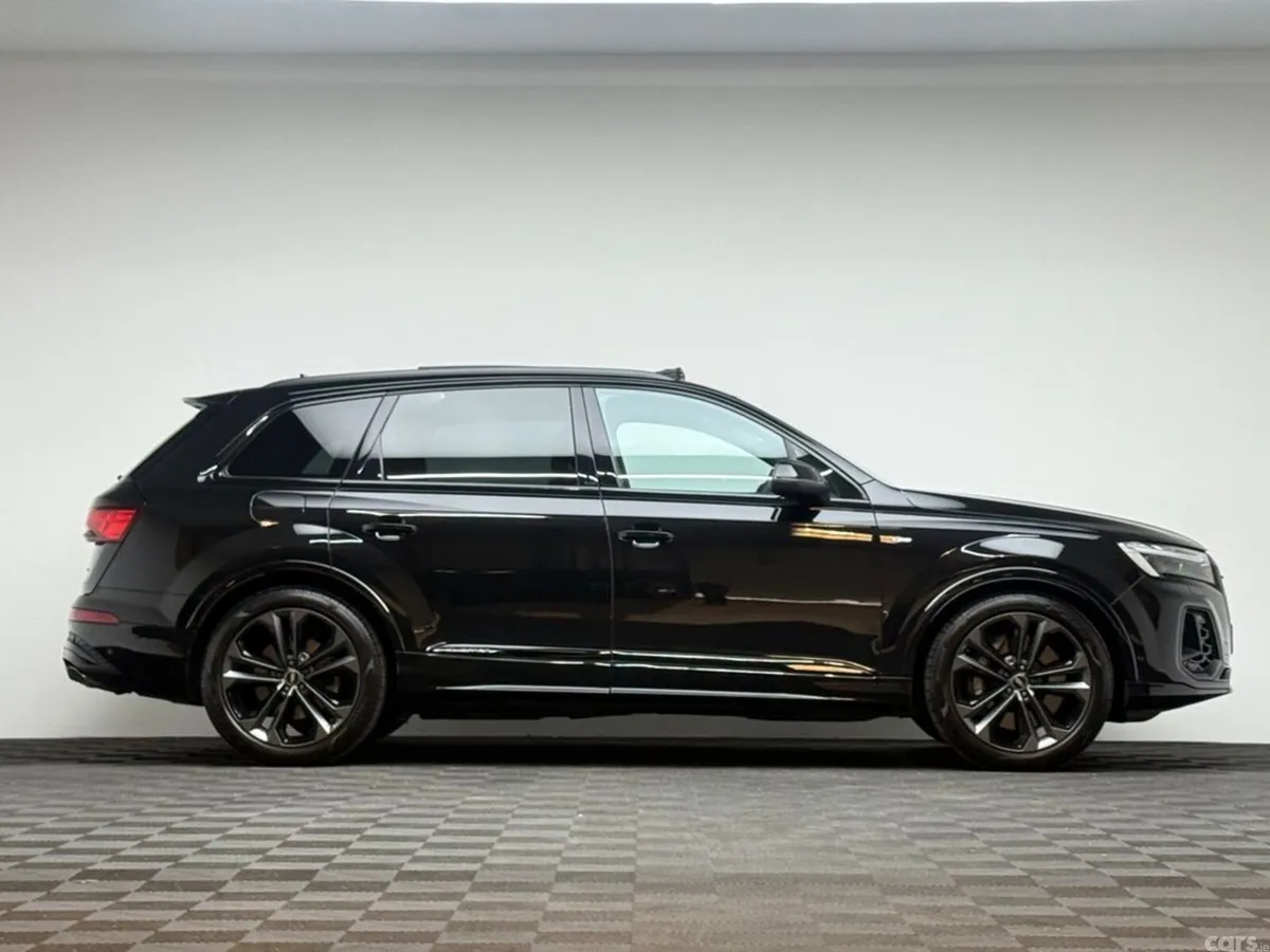 Audi Q7 SUV, Petrol Plug-in Hybrid, 2025, Black