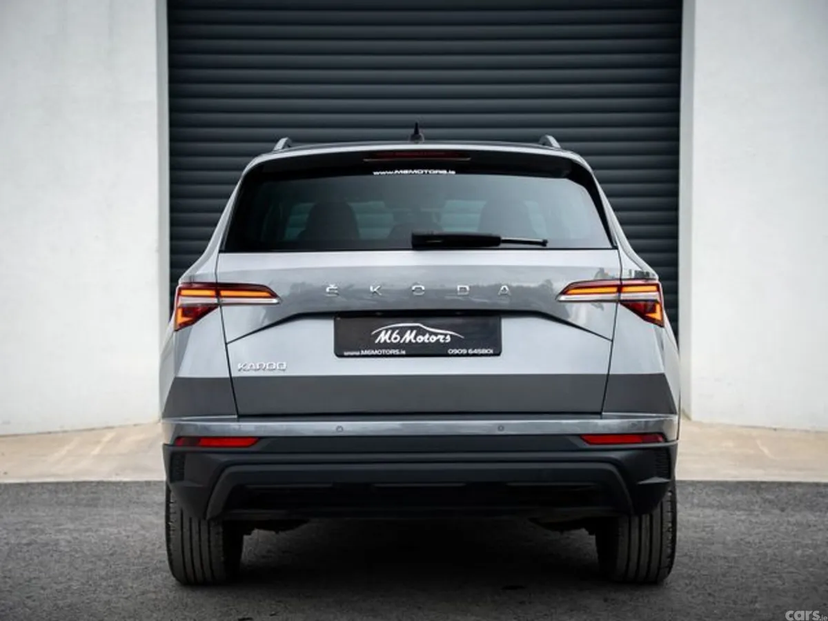 Skoda Karoq SUV, Diesel, 2023, Grey