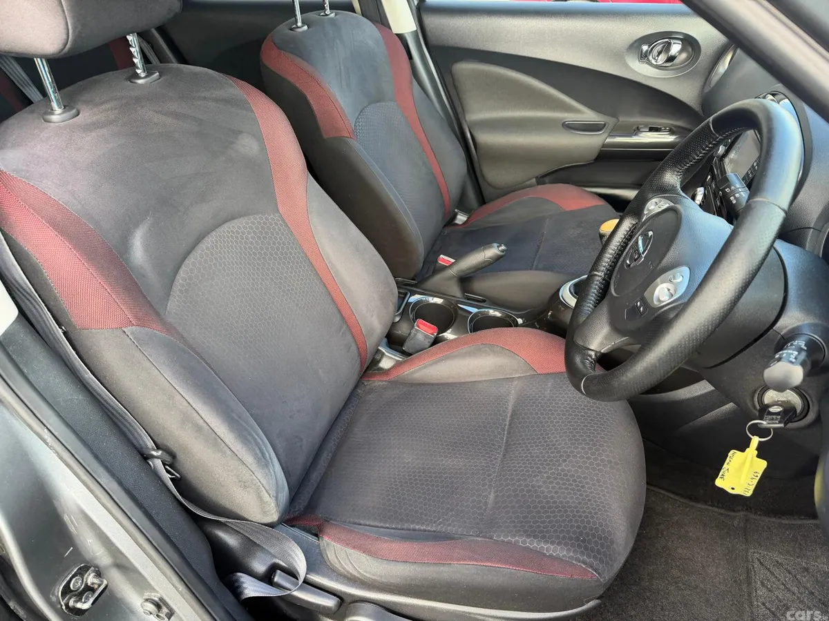 Nissan Juke SUV, Diesel, 2013, Grey