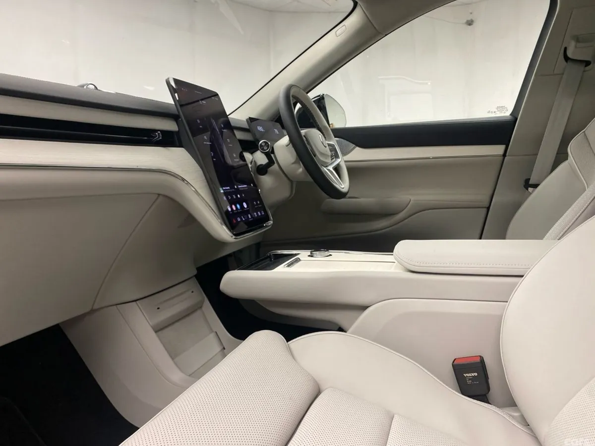 Volvo EX90 SUV, Electric, 2027, Black