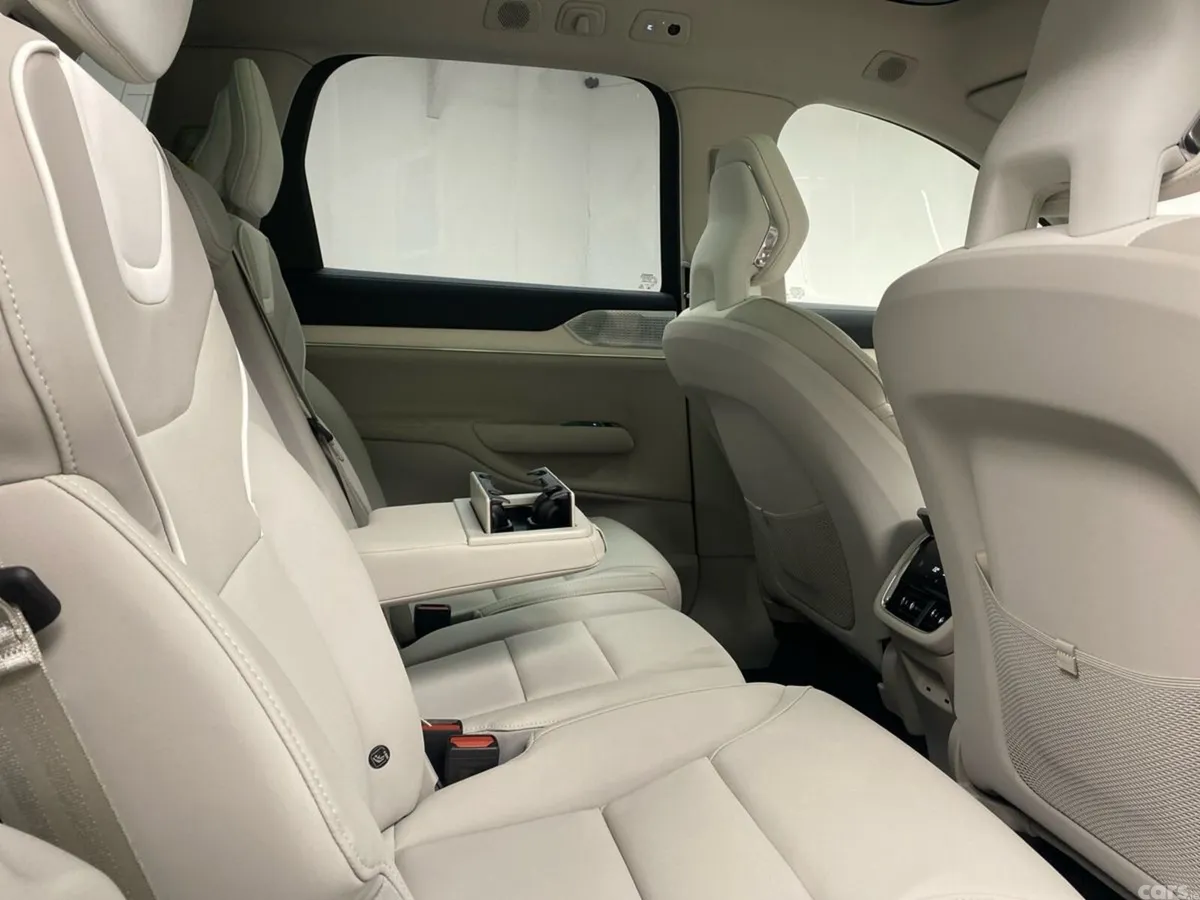 Volvo EX90 SUV, Electric, 2027, Black