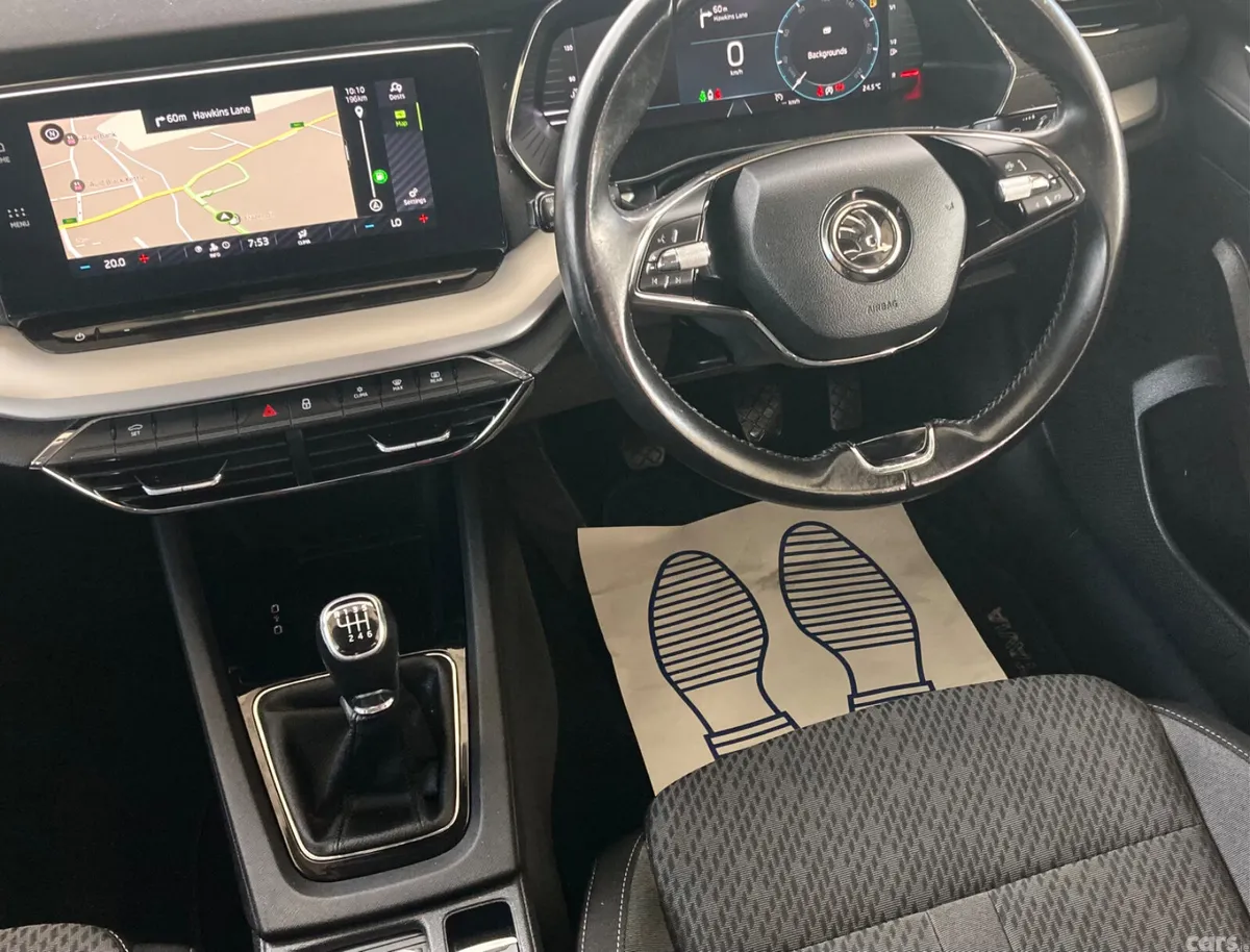 Skoda Octavia Saloon, Diesel, 2021, Black