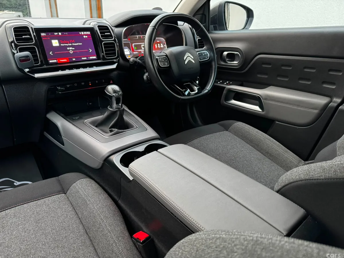 Citroen C5 Aircross SUV, Petrol, 2019, Grey