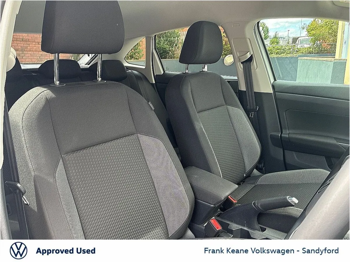 Volkswagen Taigo Estate, Petrol, 2026, White
