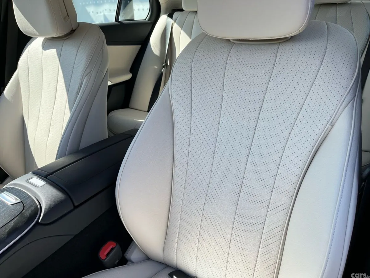 Mercedes-Benz E-Class Saloon, Diesel Hybrid, 2026, Blue