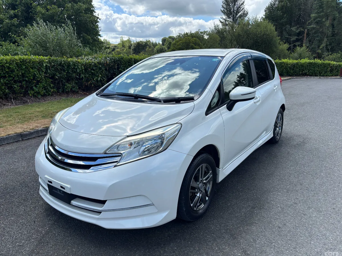 Nissan Note Hatchback, Petrol, 2015, White