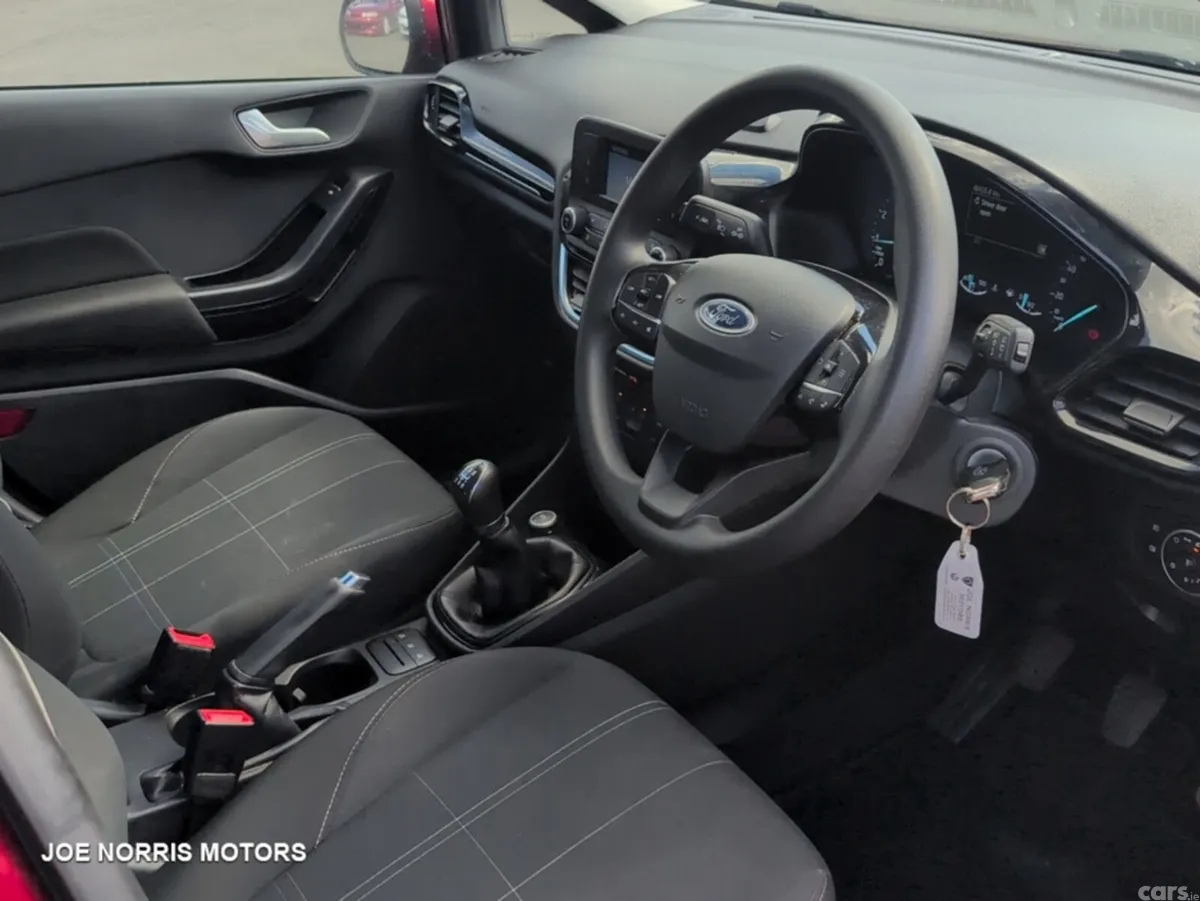Ford Fiesta Hatchback, Petrol, 2019, Red