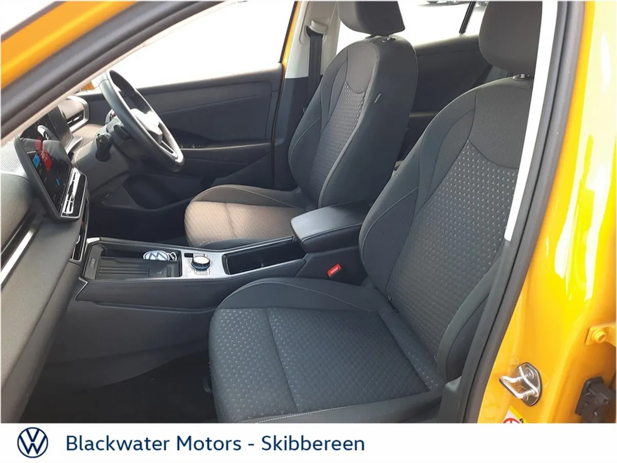 Volkswagen T-Roc SUV, Petrol, 2026, Yellow