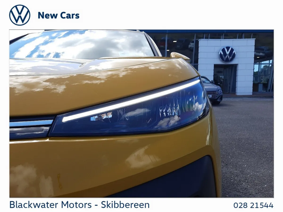 Volkswagen T-Roc SUV, Petrol, 2026, Yellow