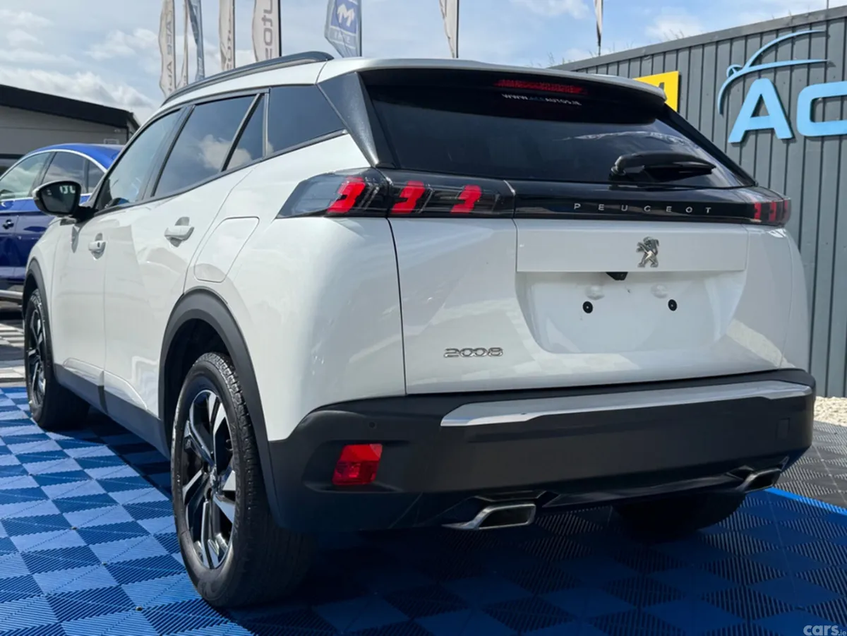 Peugeot 2008 SUV, Petrol, 2021, White